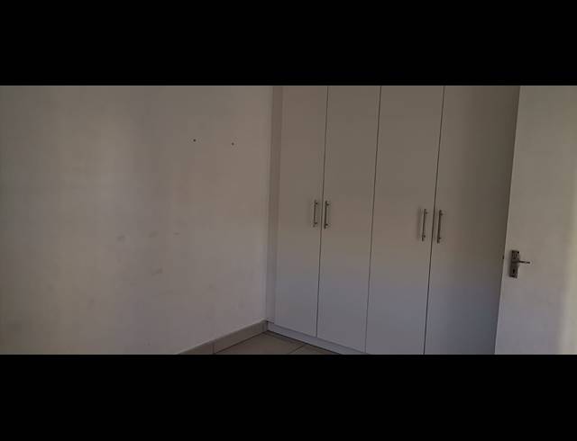 2 BEDROOM APARTMENT RENTED IN TOWNSEND ESTATE